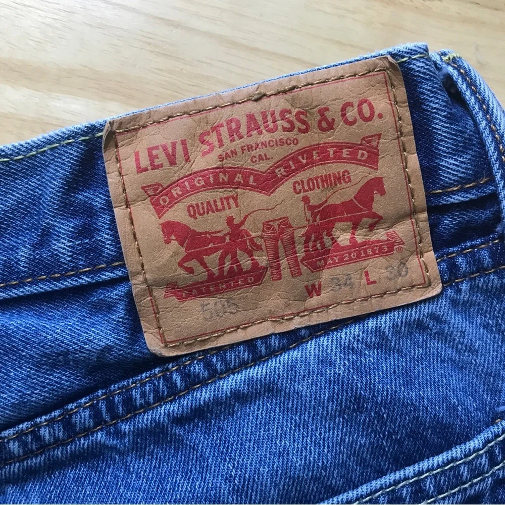 Levi’s 505 Regular Fit Men’s Denim Jeans - Picture 7 of 9